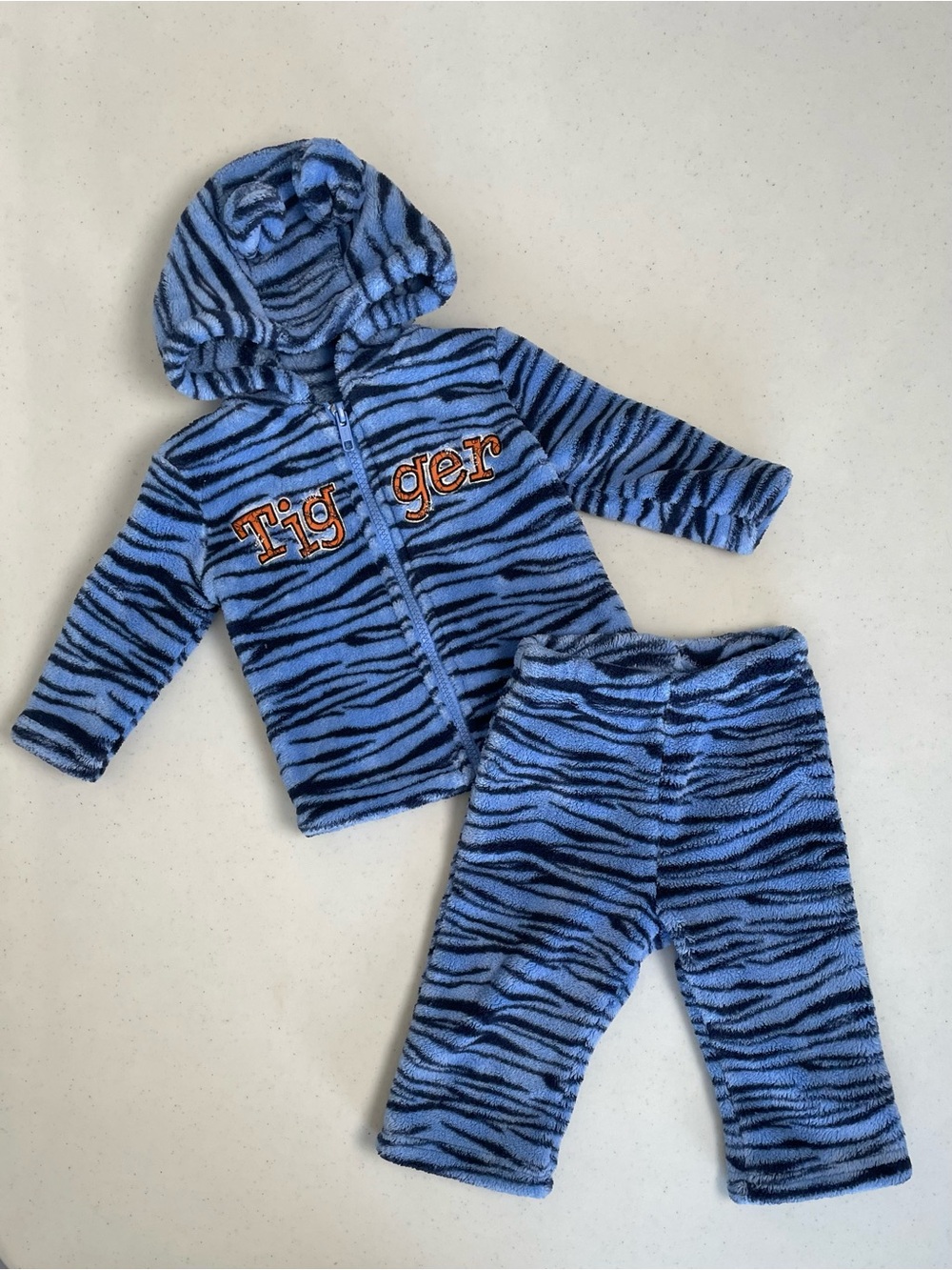 Disney Baby Tigger Blue Fuzzy Fleece 2pc Outfit 12M